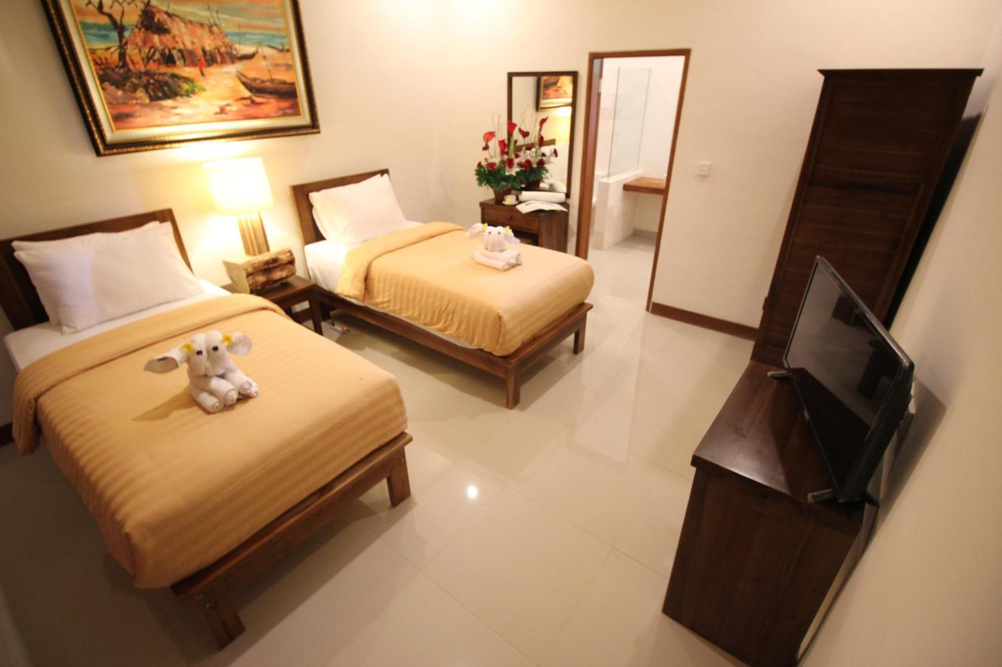 Mina Tanjung Hotel Exterior photo