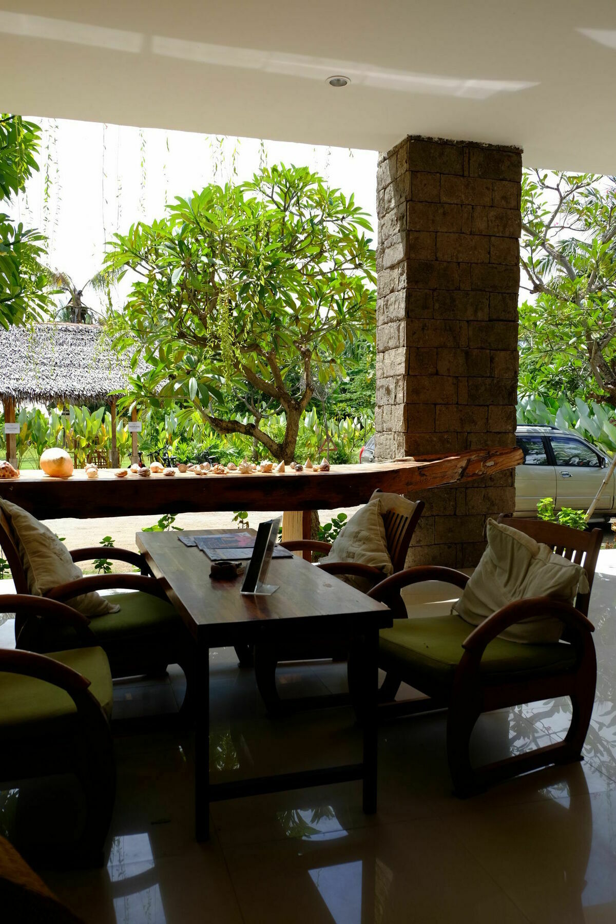 Mina Tanjung Hotel Exterior photo